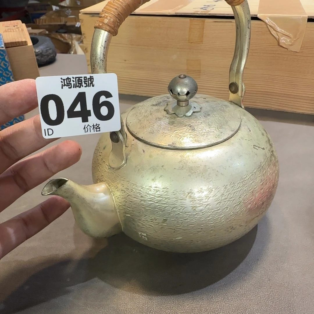小***虎铜中古美术装饰工艺品