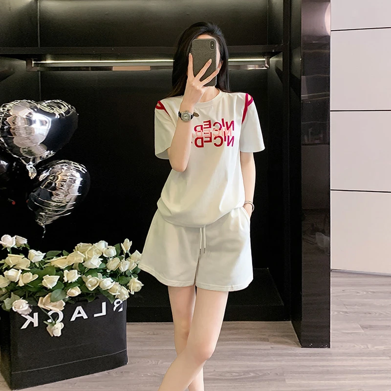 夏季新款宽松版设计感时尚休闲运动套装女白色简约短袖t恤短裤潮