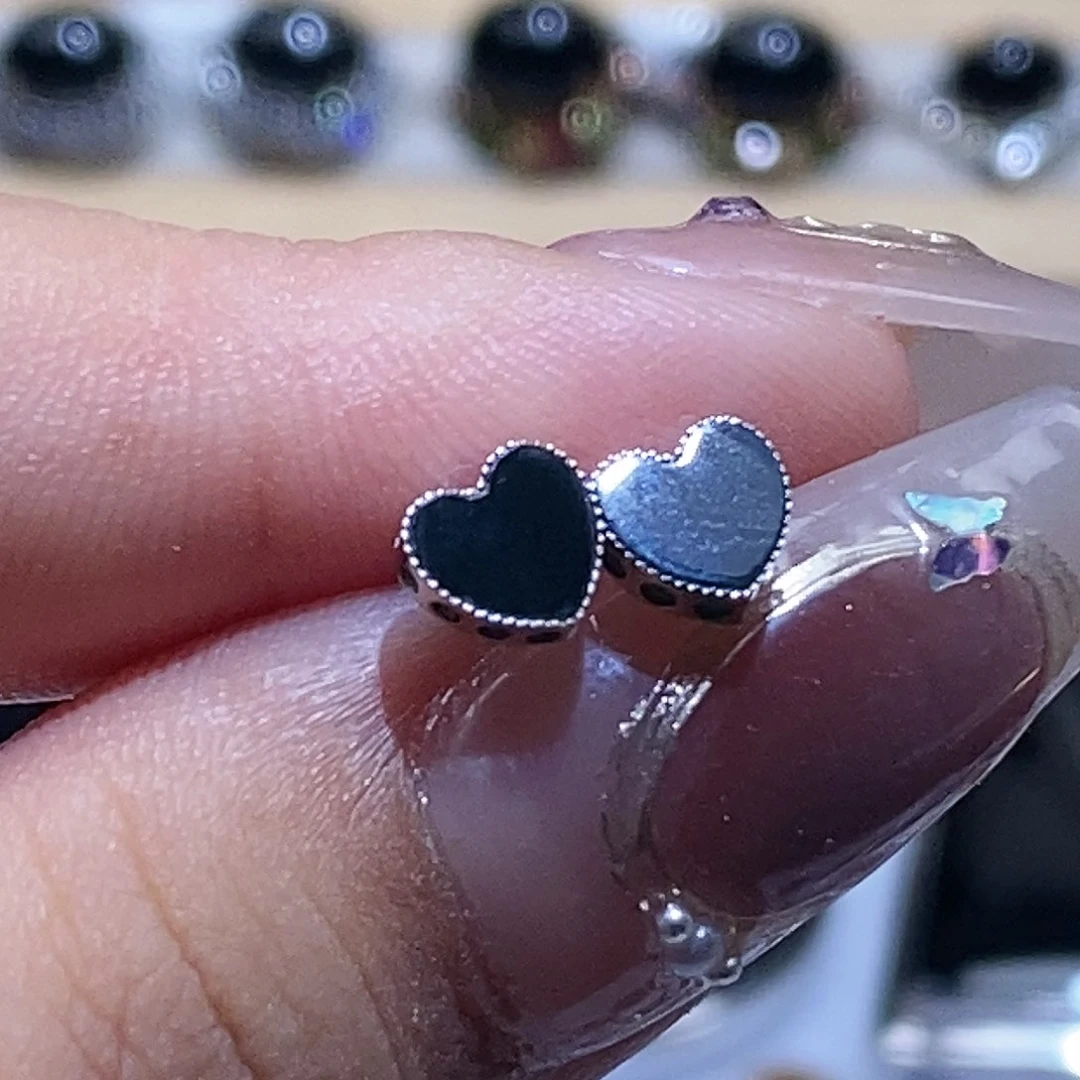 翡翠18K金镶嵌耳饰墨翠