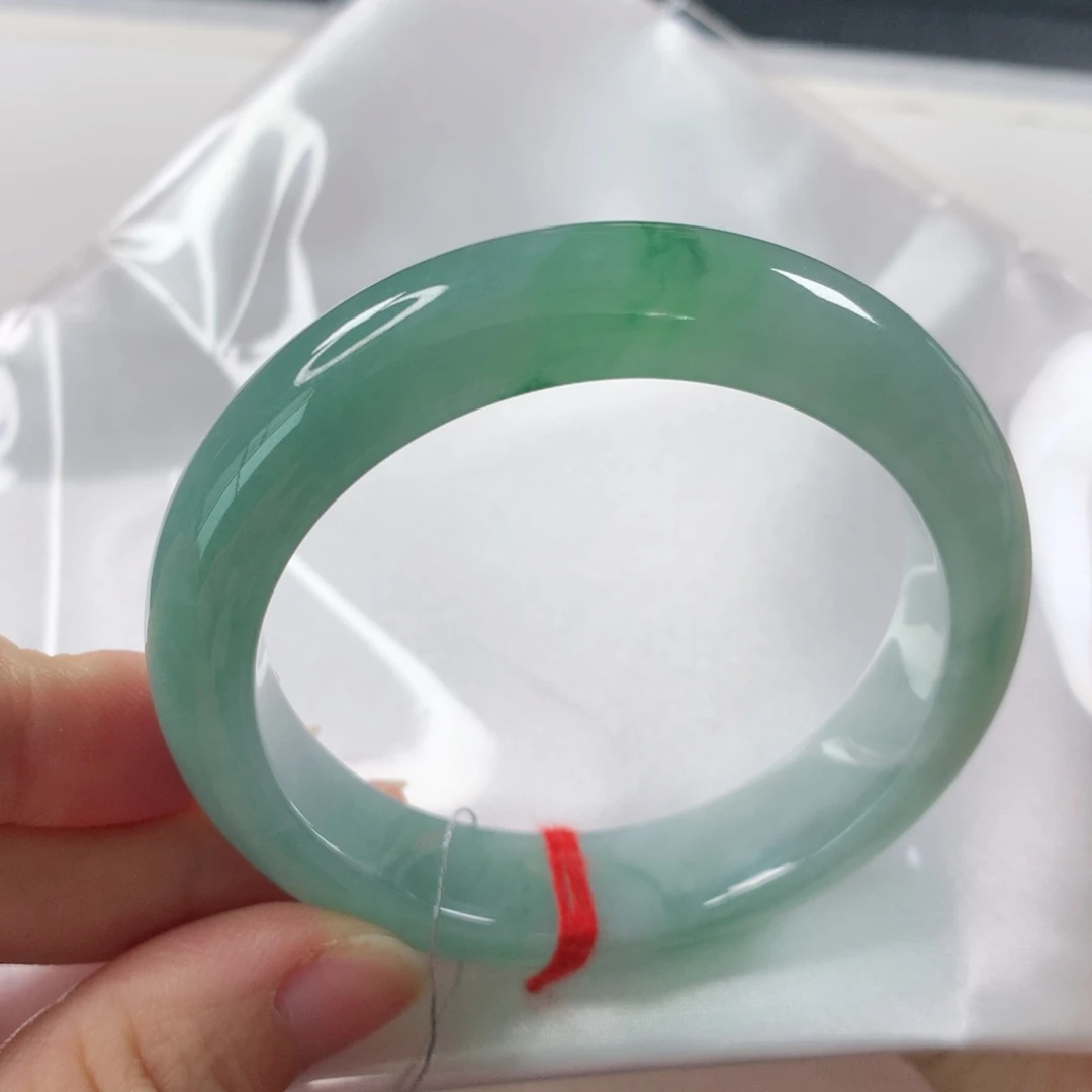 未镶嵌手镯翡翠208