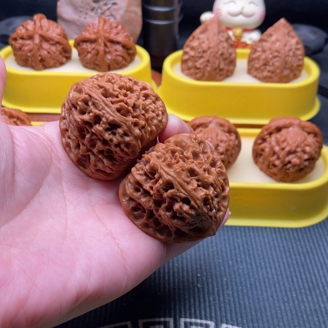 吊坠文玩核桃三角疆