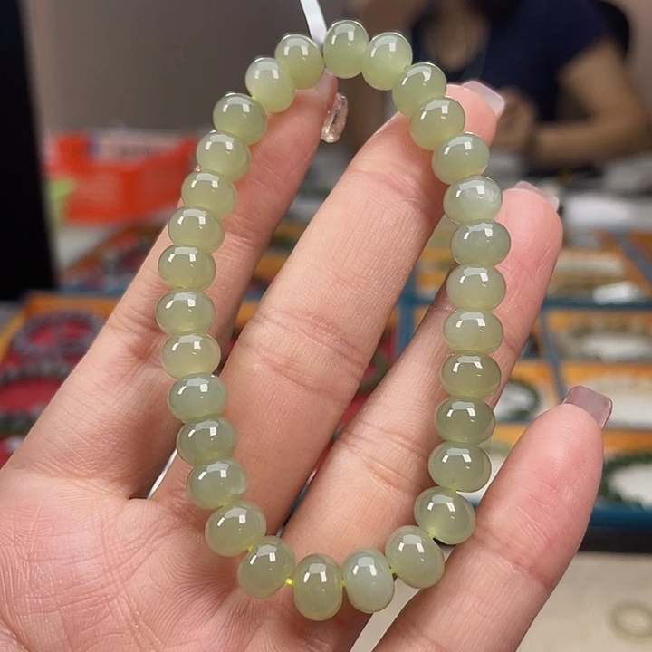 未镶嵌手串和田玉A10