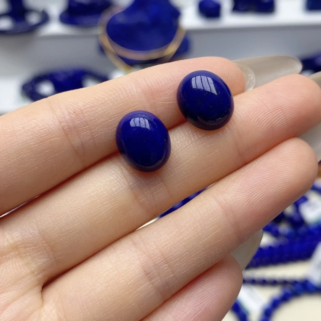 青金石未镶嵌耳饰