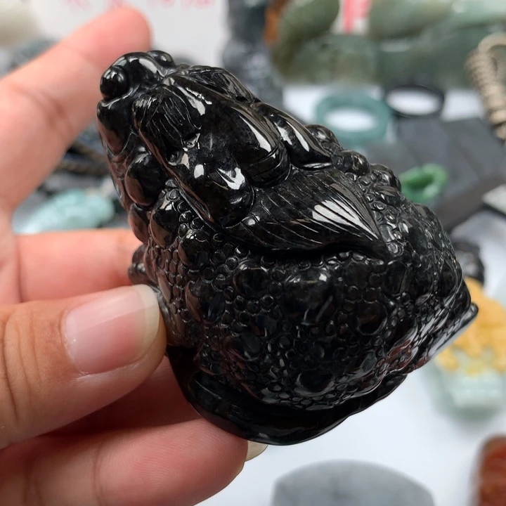 翡翠颈饰未镶嵌保真天然A货翡翠
