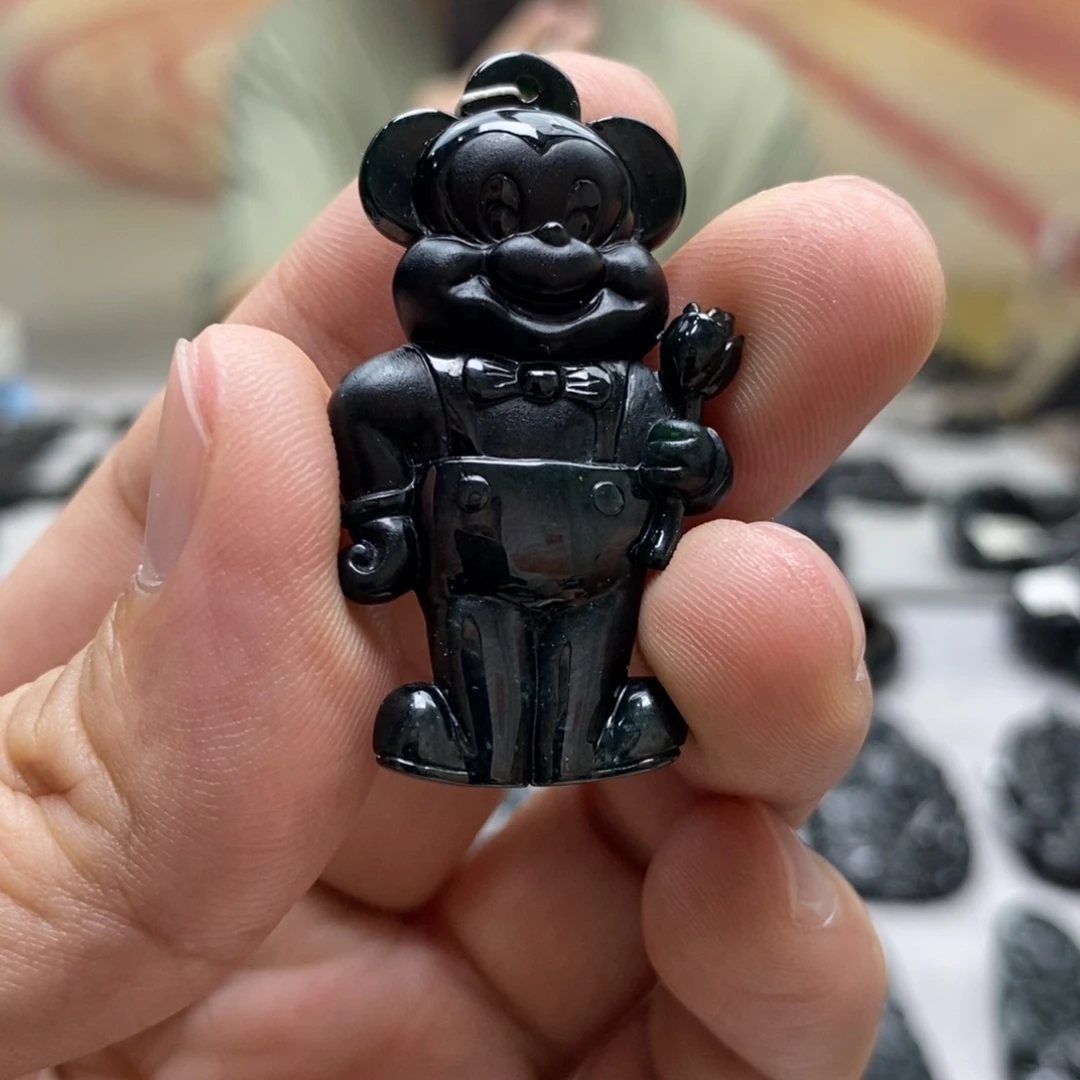 翡翠未镶嵌颈饰吊坠