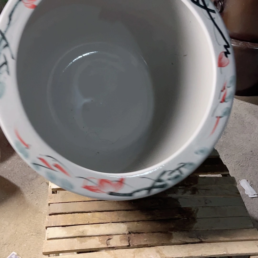 瓷片平口红荷花62.8888888888