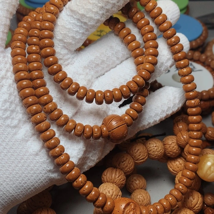 桃核脖挂桃核95至尊