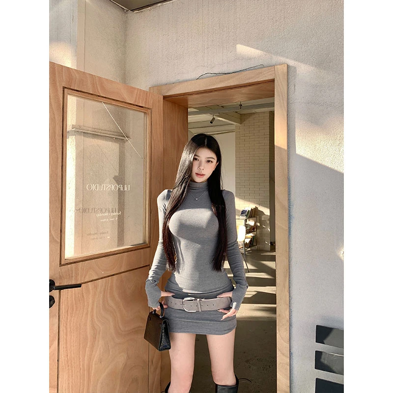 2025秋冬新款加绒磨毛半高领长袖连衣裙女收腰显瘦打底包臀裙子