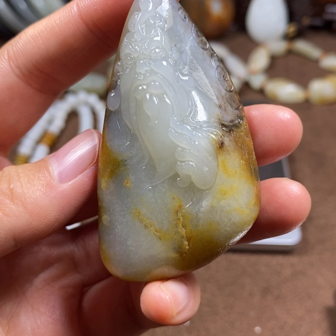 和田玉未镶嵌挂件