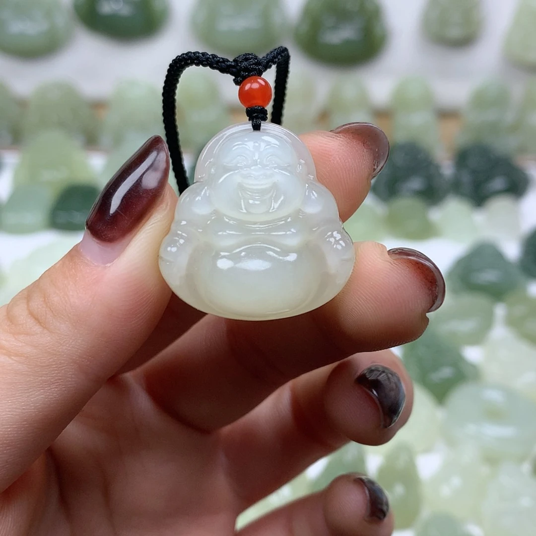 【闪购商品】颈饰未镶嵌和田玉