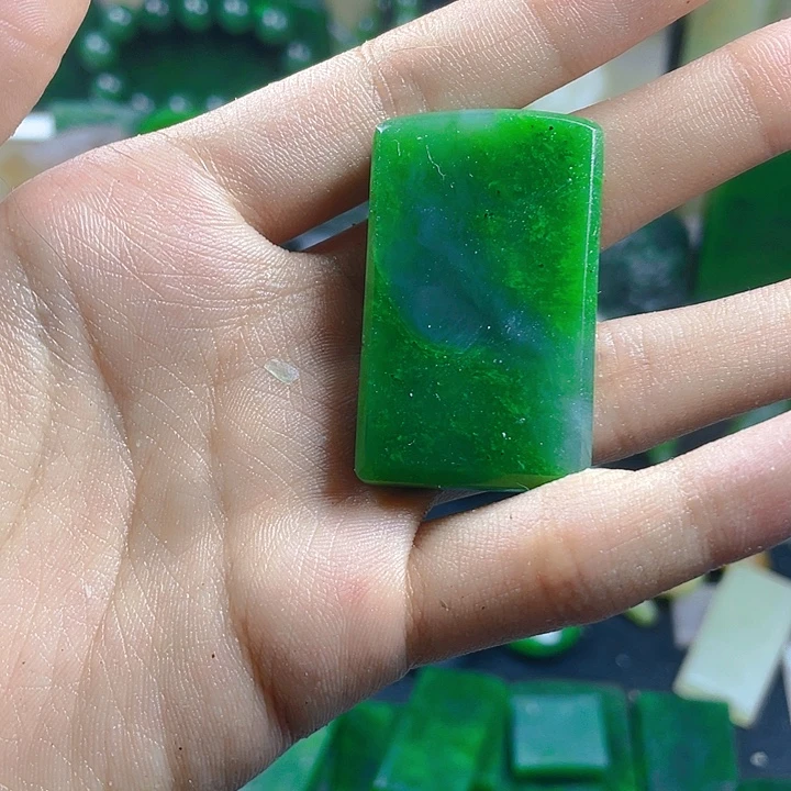 和田玉（碧玉）未镶嵌挂件