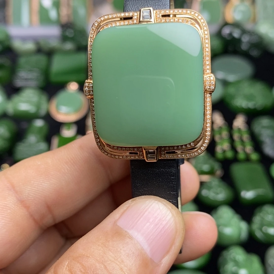 贪***儿和田玉银S925镶嵌颈饰