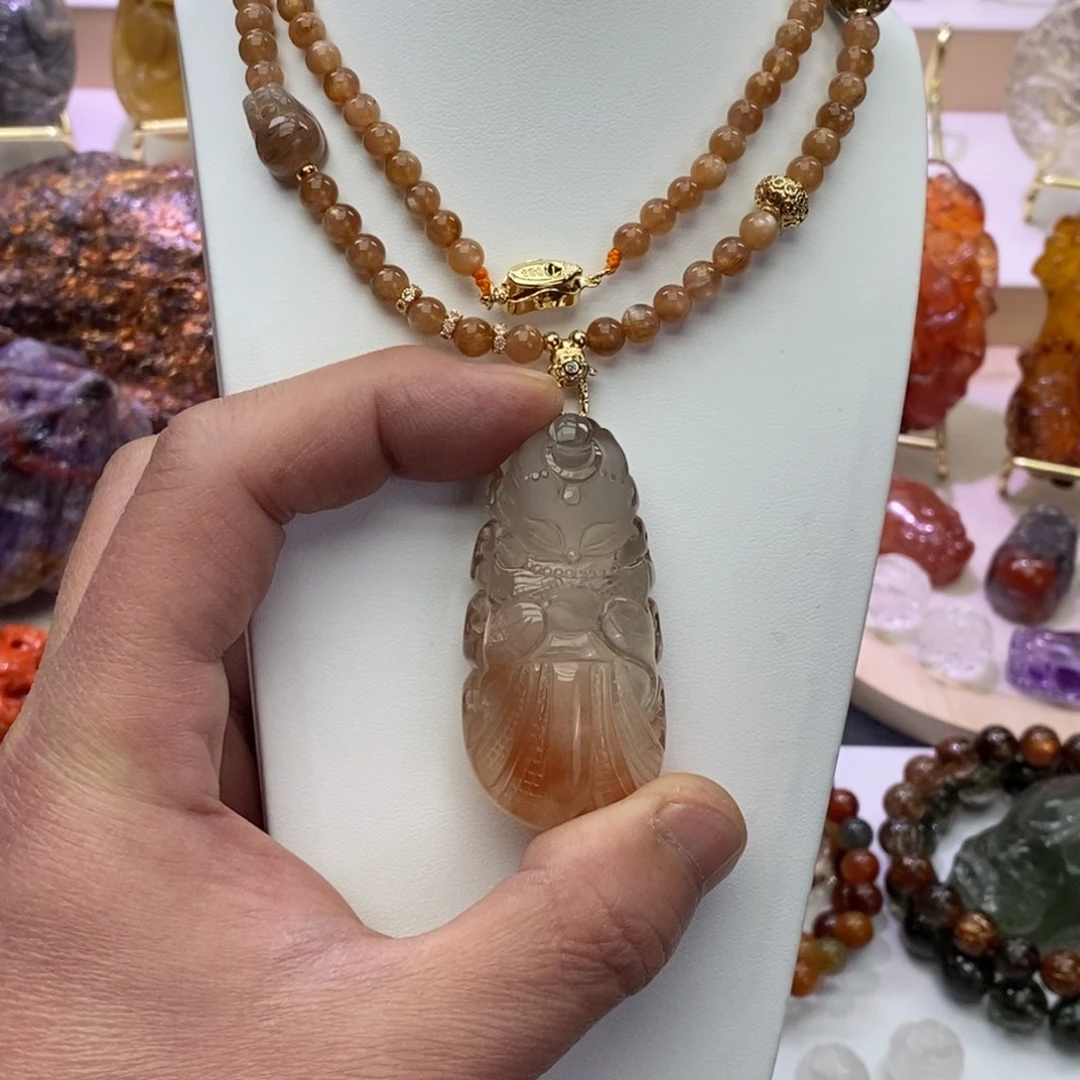 颈饰未镶嵌水晶吊坠