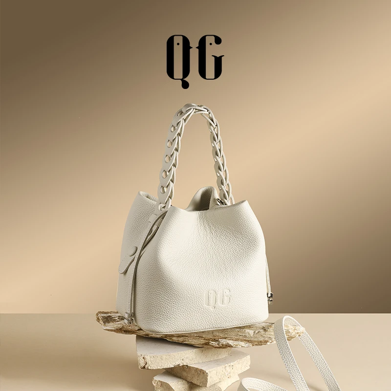QG新款女士菜篮子单肩斜挎头层牛皮大容量高级感通勤手提水桶包