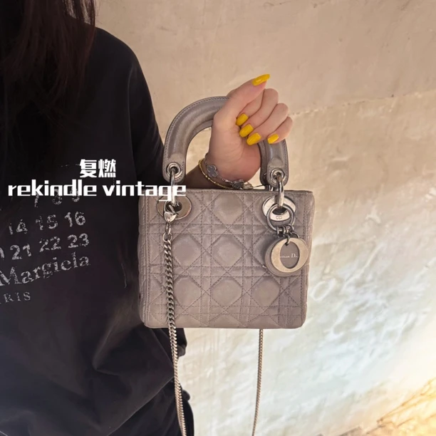 95新 DIOR/迪奥 复燃精选/珠光灰三格戴妃斜挎包16年