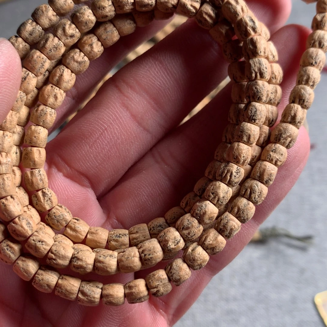 柏香籽/百香籽吊坠