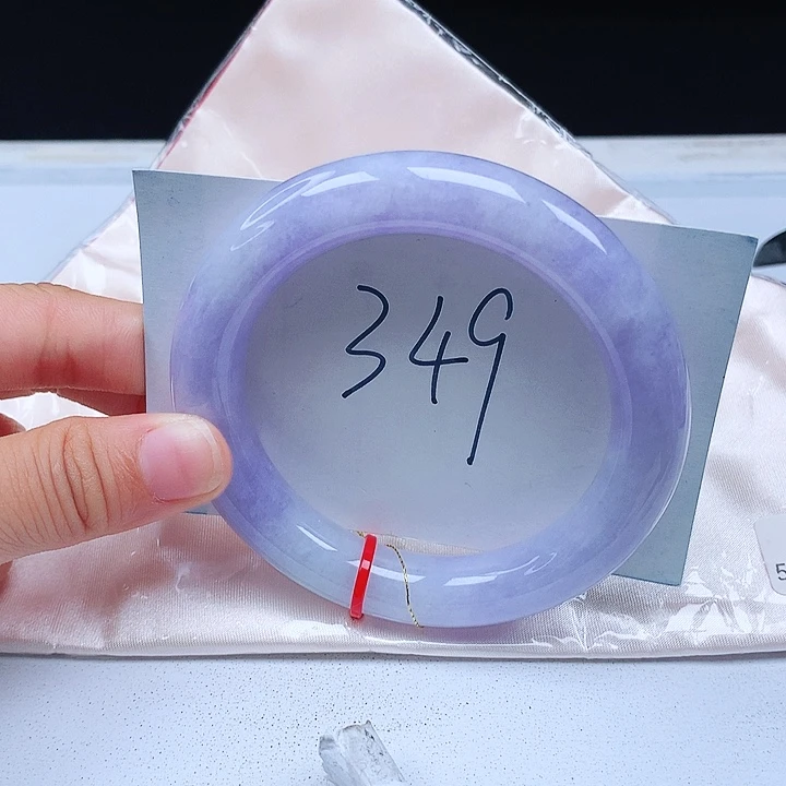 翡翠手镯未镶嵌56+圆条