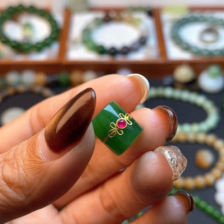 和田玉未镶嵌手链