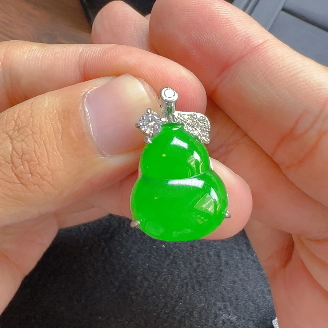 翡翠银S925镶嵌颈饰