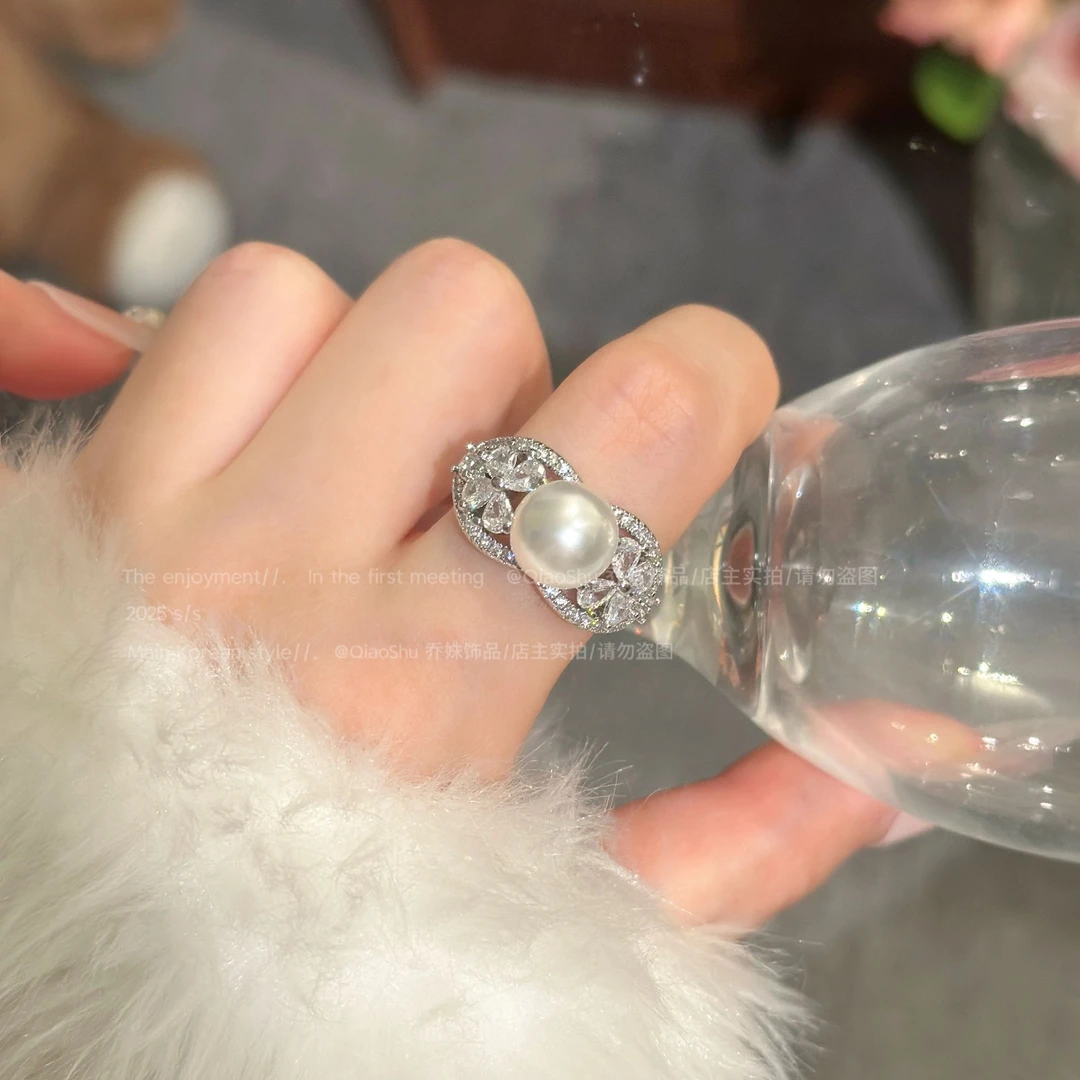 铜合金合成锆石戒指 C539 法式优雅气质珠珠戒指ins宫廷名媛网红~