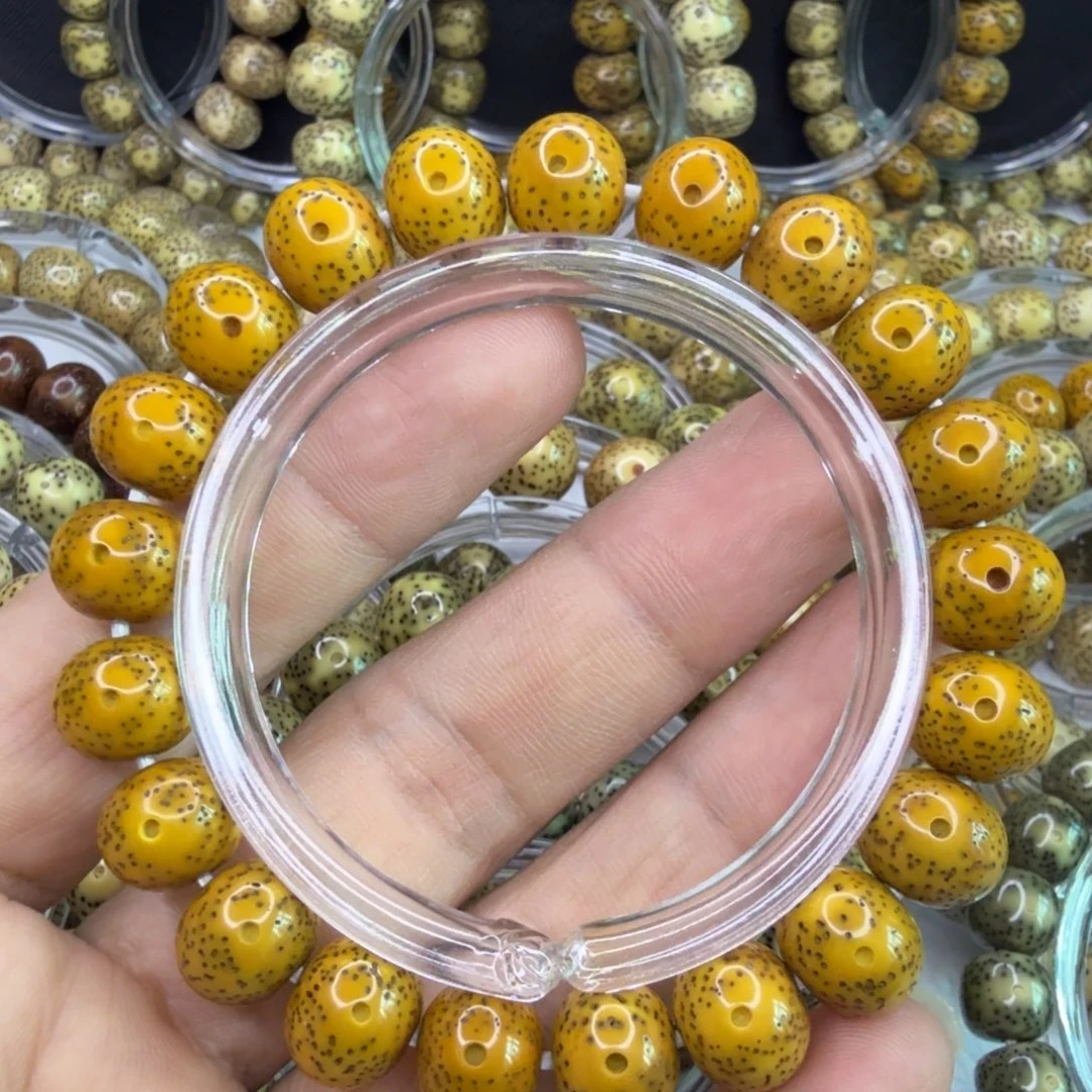 星月菩提手串鸡油黄苹果珠12/10