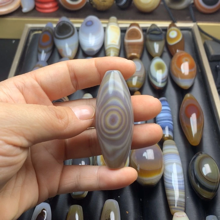 酒***仙玛瑙/玉髓未镶嵌颈饰吊坠