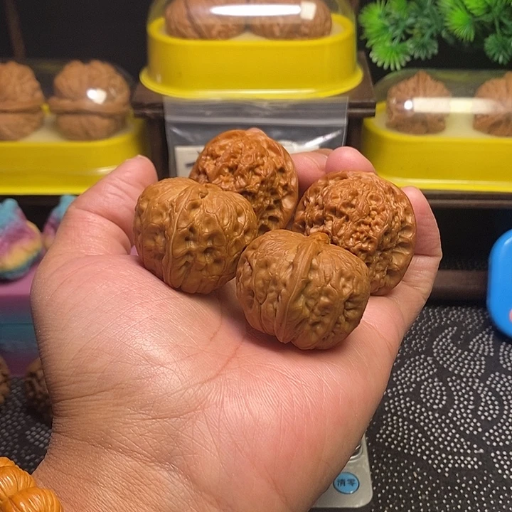 吊坠文玩核桃血麒麟元宝 4139有修