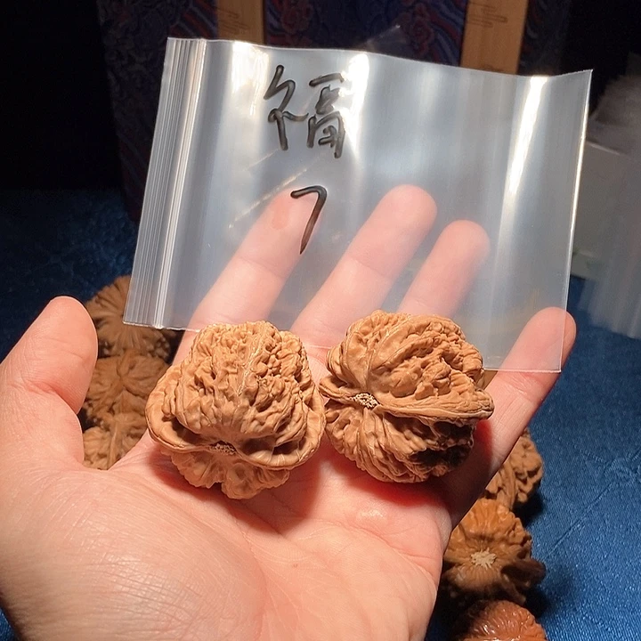 文玩核桃吊坠文玩核桃