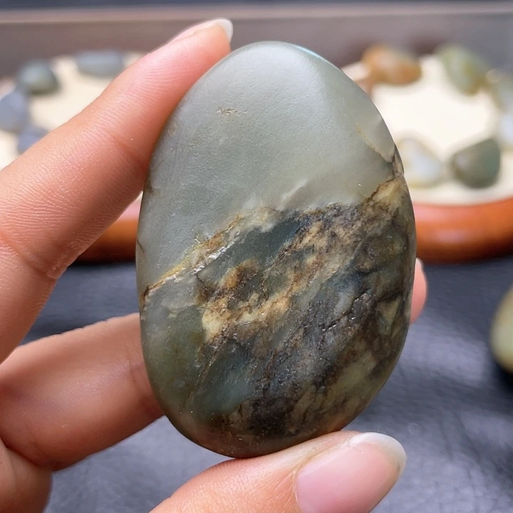 和田玉颈饰未镶嵌10