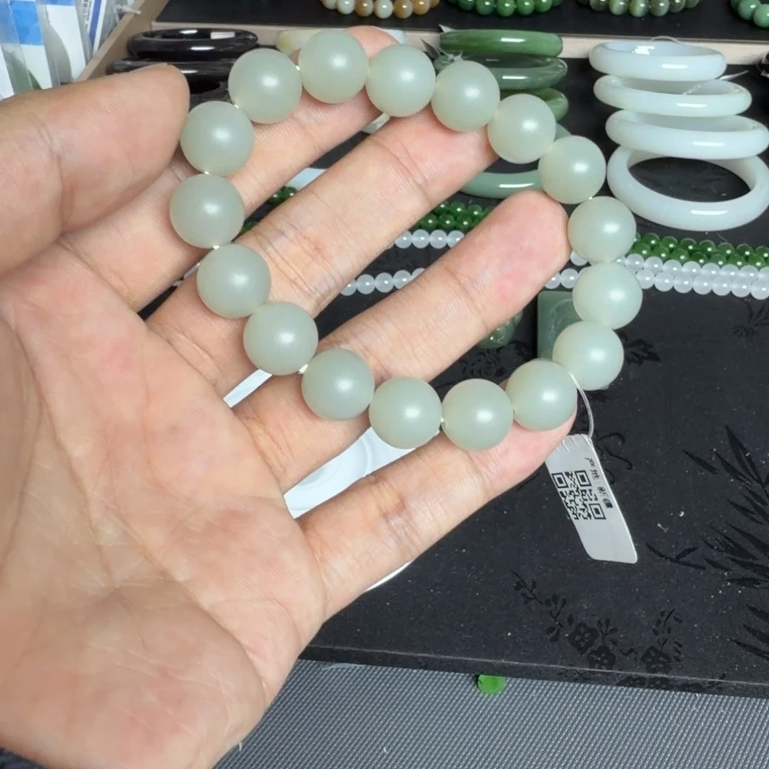 老***童和田玉未镶嵌手链