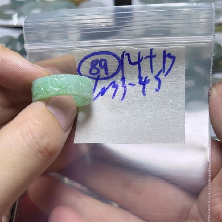 定制翡翠未镶嵌明天
