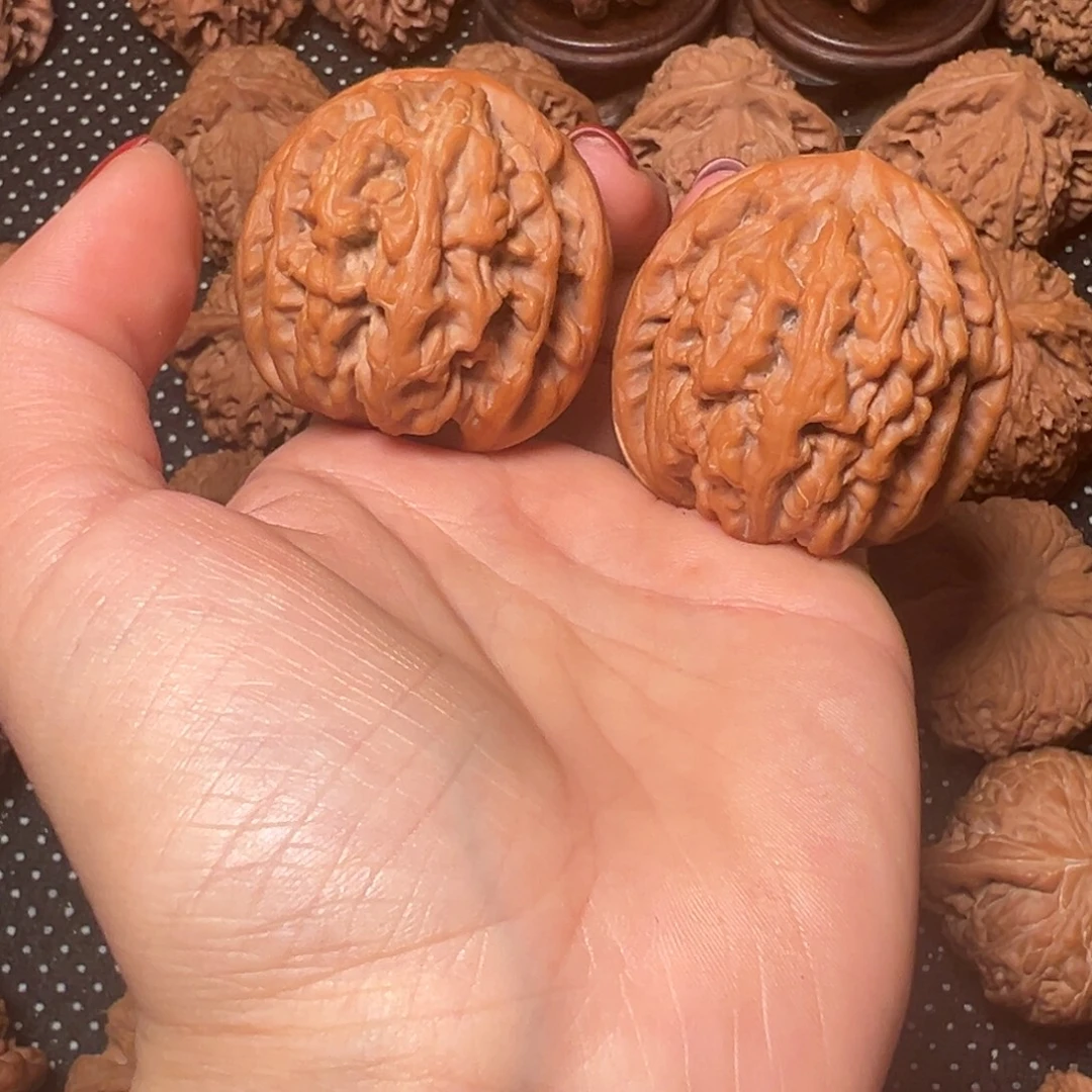 好***7红锦鲤，边43➕，肚45➕，