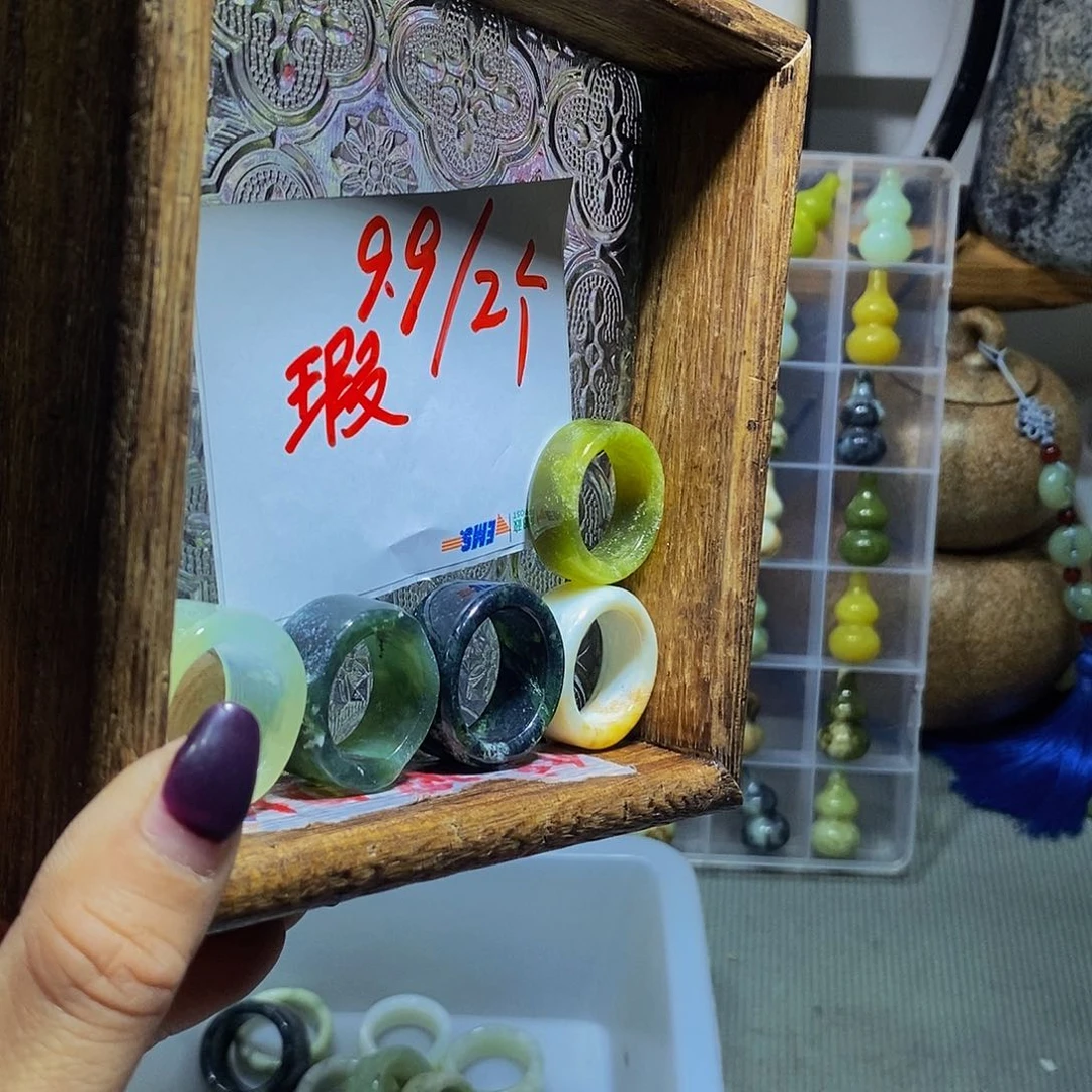 未镶嵌蛇纹石玉其他131