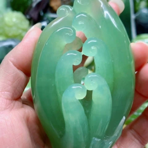 蛇纹石玉未镶嵌手把件