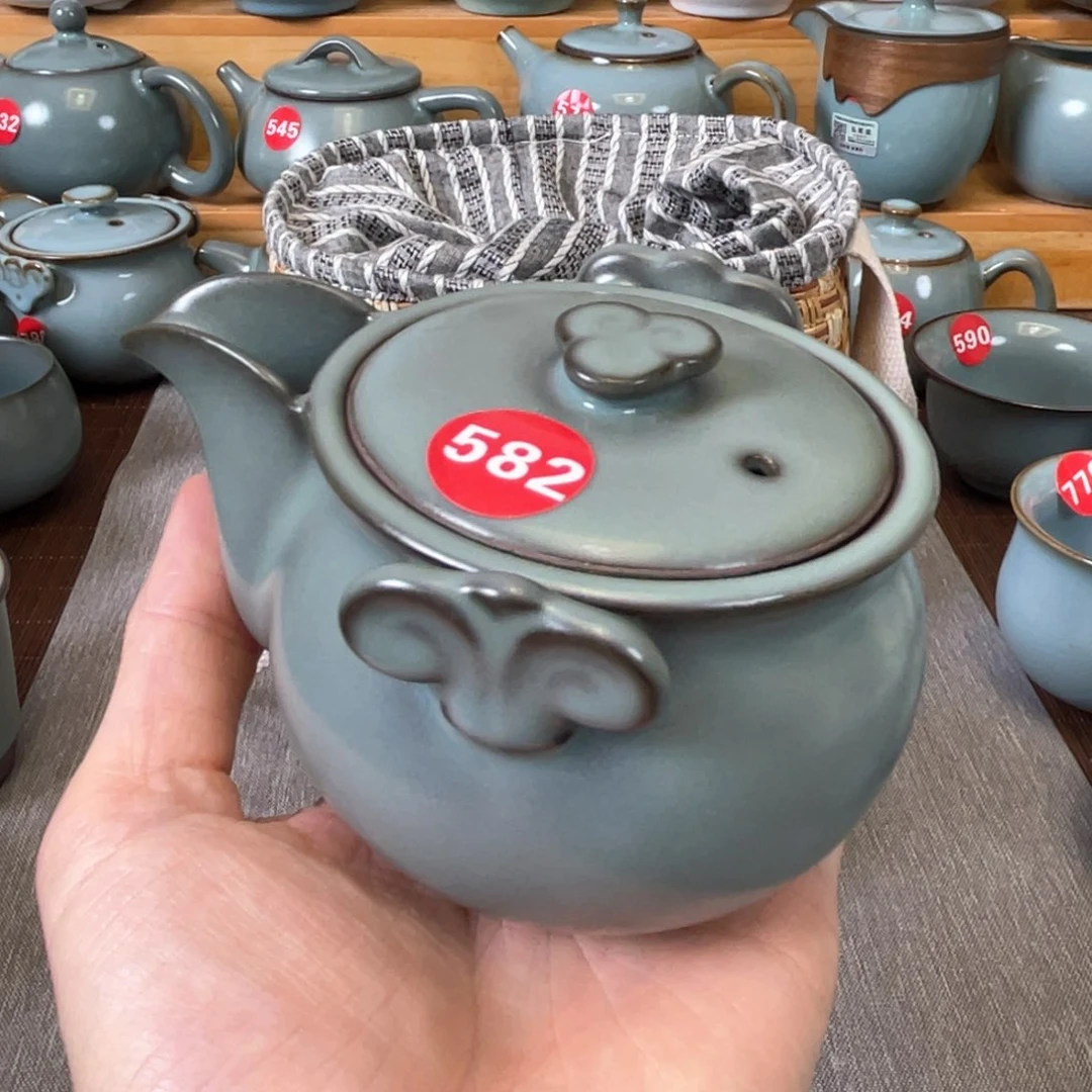 瓷片小微瑕。。。。。。。。。。。