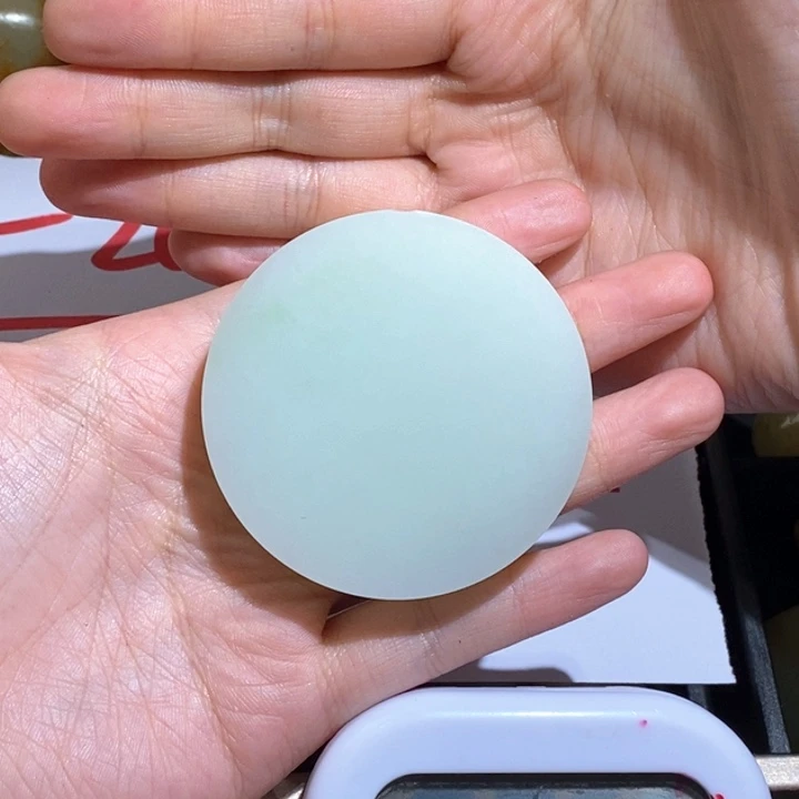 手链未镶嵌和田玉因*果