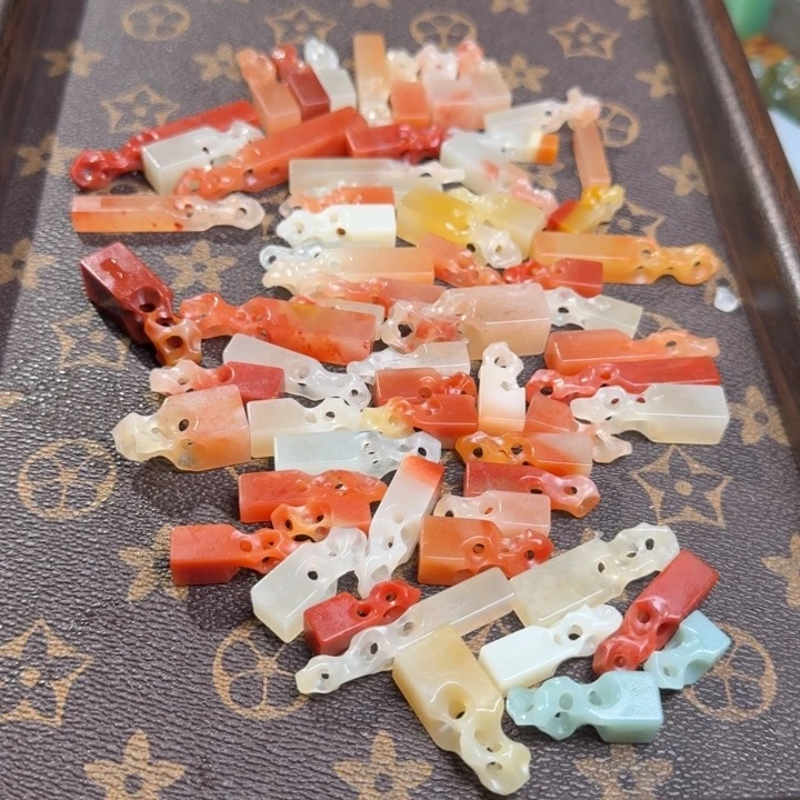 蘭***館老挝石老挝石山子印章64个