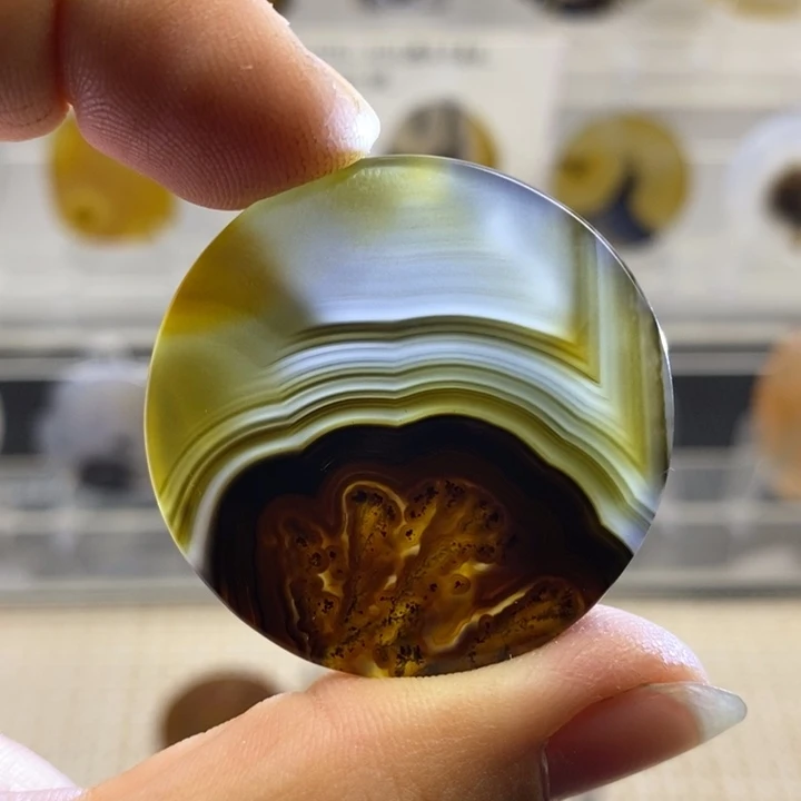 玛瑙/玉髓未镶嵌颈饰