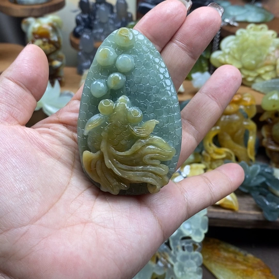 蛇纹石玉未镶嵌吊坠(赠链)