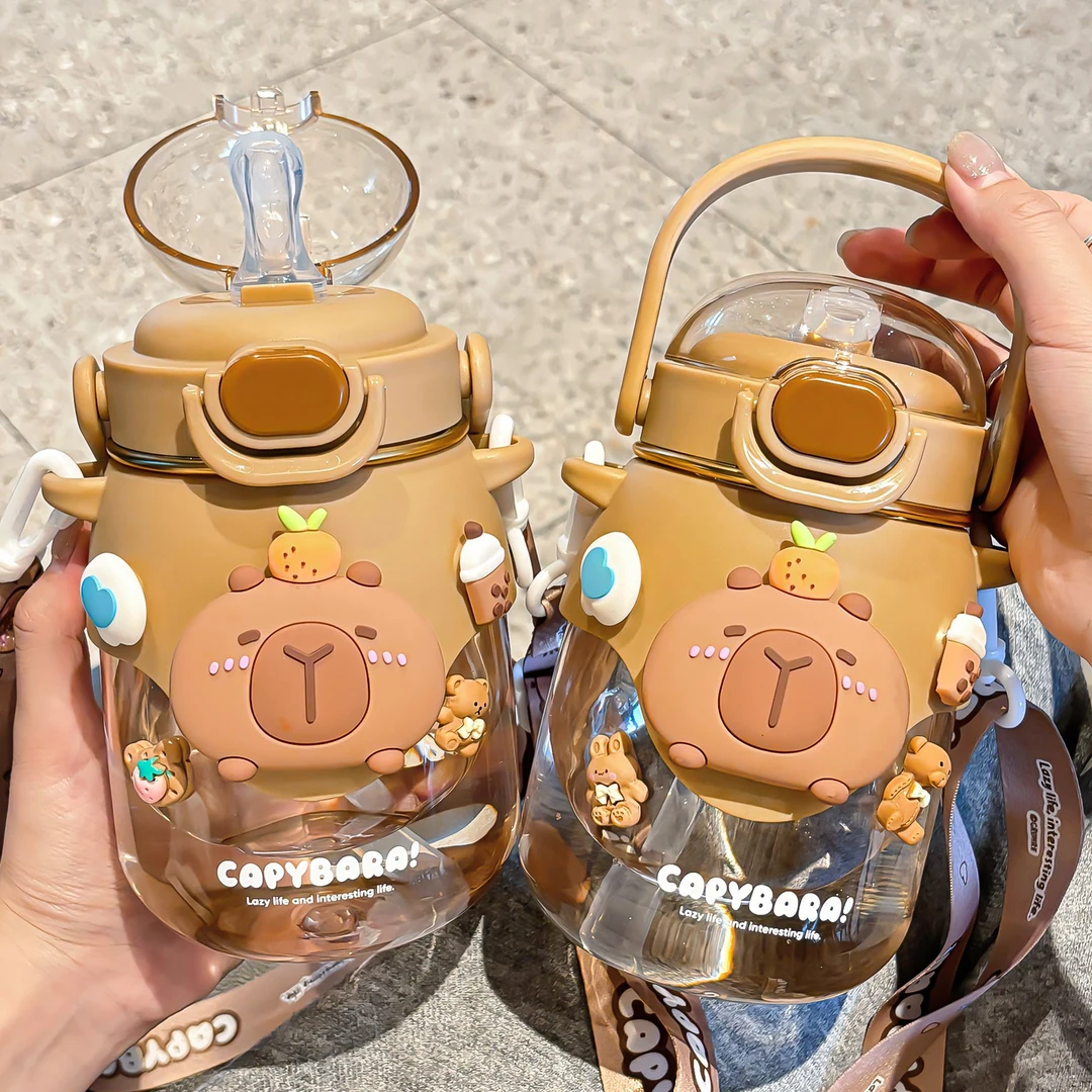 卡皮巴拉水杯大容量高颜值大肚杯女生吸管杯子可爱便捷外出塑料杯