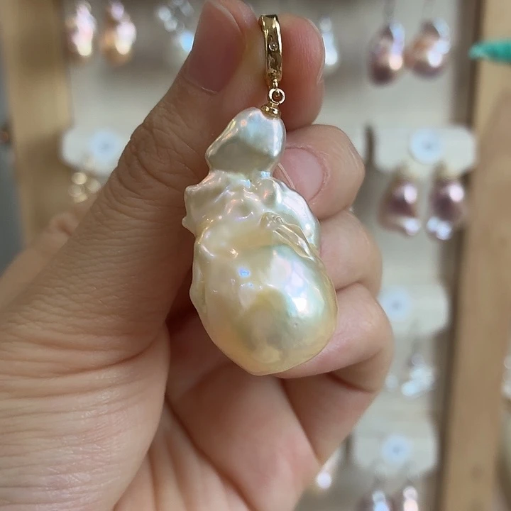 未镶嵌颈饰淡水珍珠