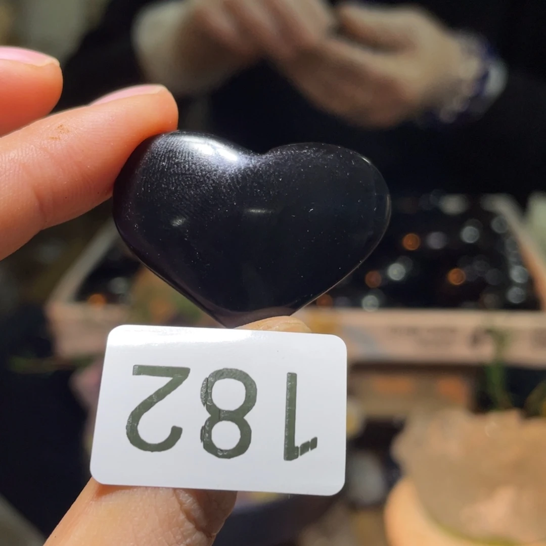 珠宝半成品水晶未镶嵌