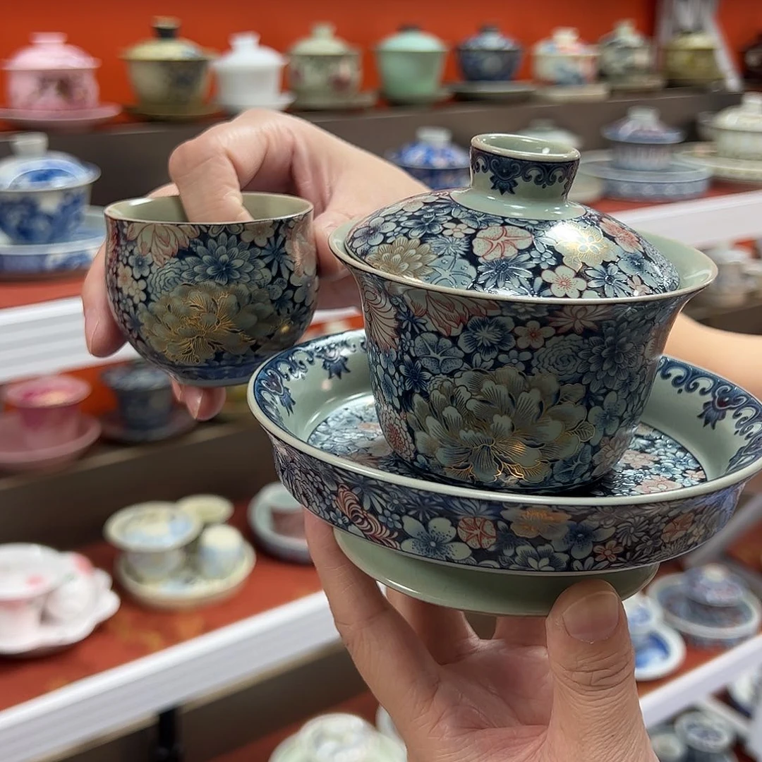 哥哥v沟沟壑壑哈哈哈哈哈哈