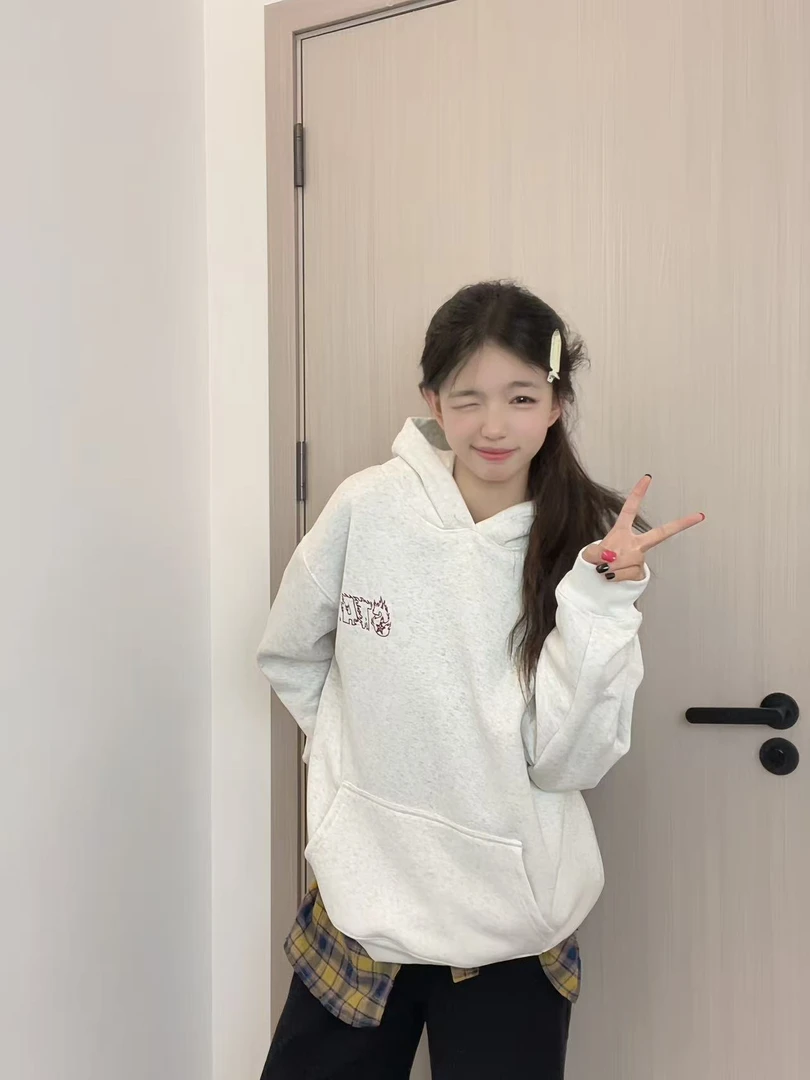 连帽常规卫衣保暖宽松型