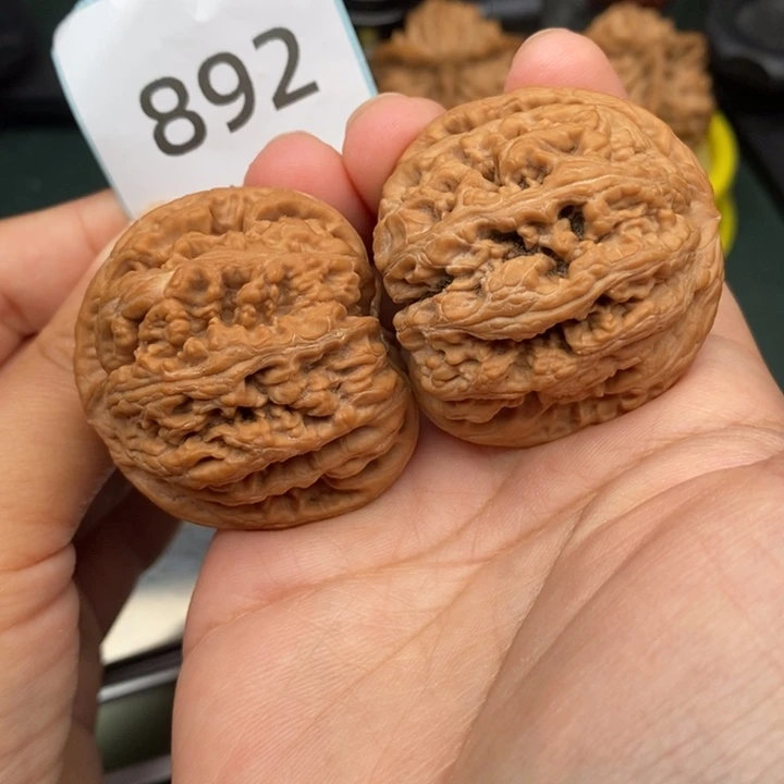 文玩核桃吊坠892号全品球筋43