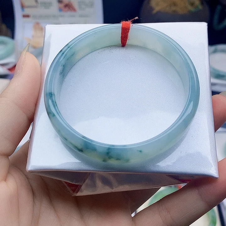 翡翠手镯未镶嵌缅甸天然翡翠A货55.3