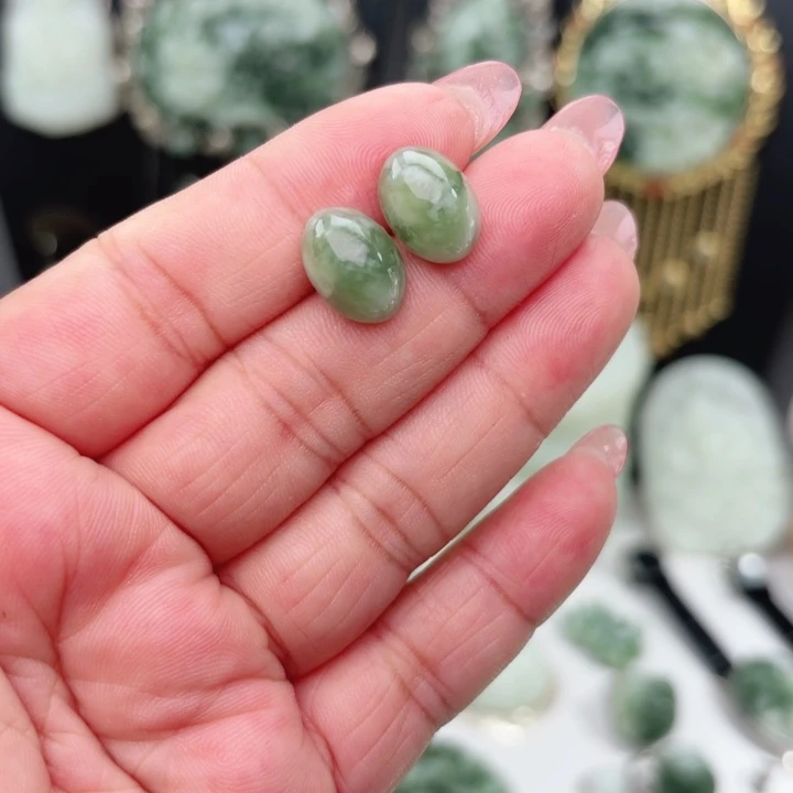 透闪石-蛇纹石玉银S925镶嵌耳坠