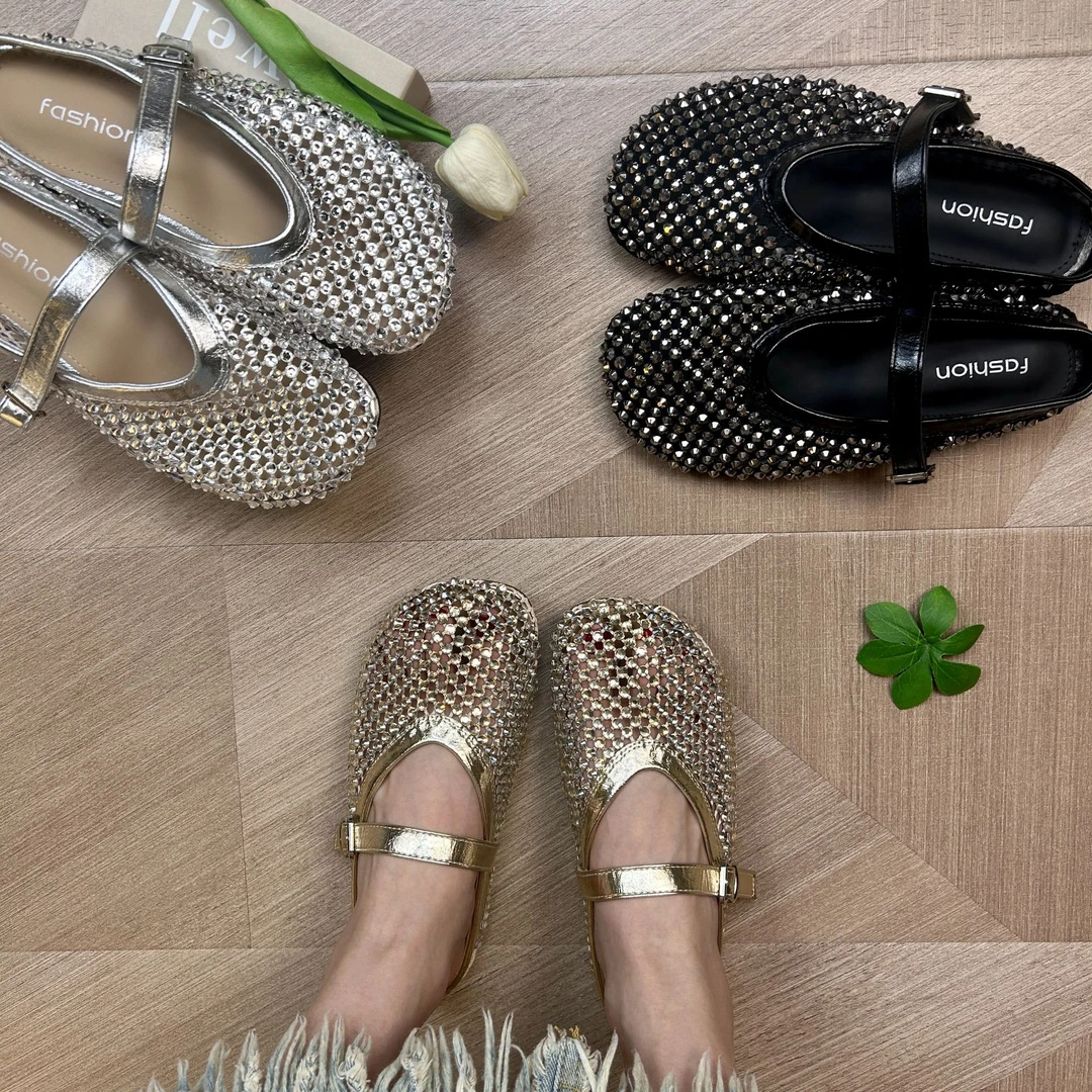 时尚百搭软底女包头新款夏超火镂空外穿百搭休闲防滑水钻包头拖鞋