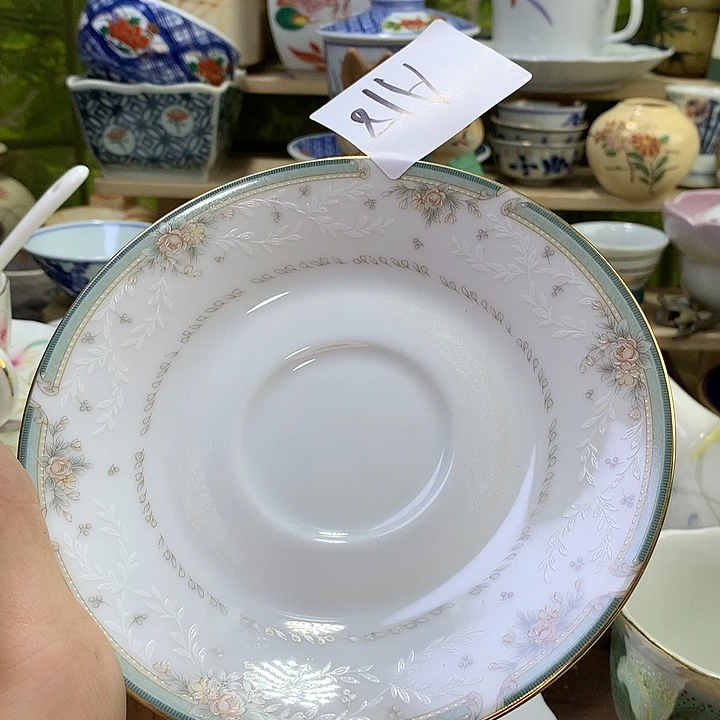 瓷片M****°在家里，好h g mo ne chi r