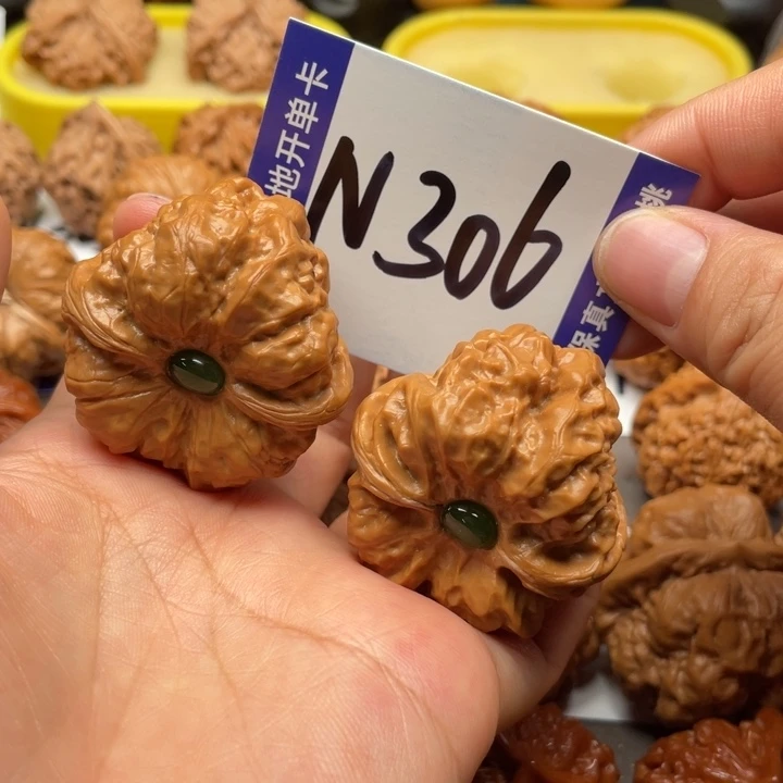 文玩核桃把件蛙蛙41尺